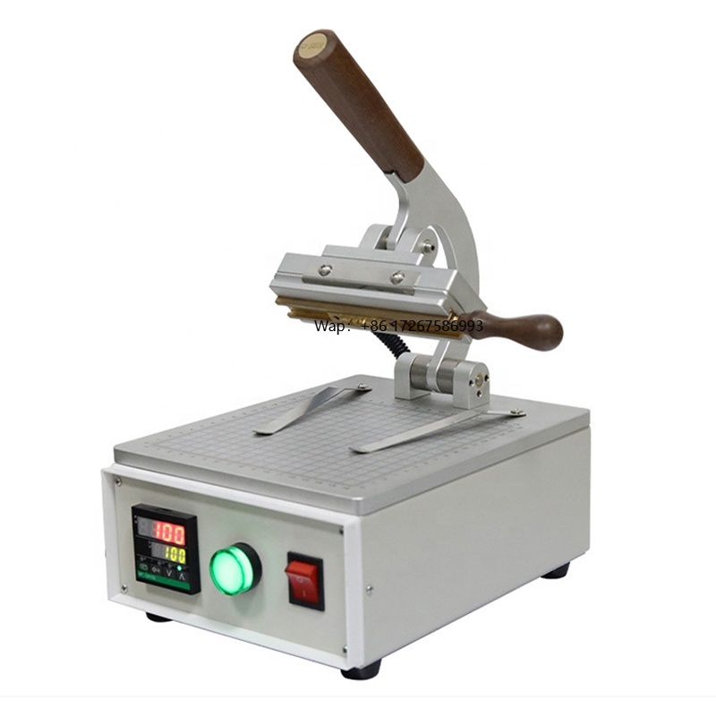 Leatherwork Manual - Proportional bronzing machine with working plate