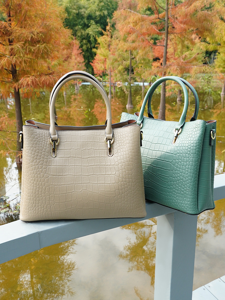 Zency Women's Genuine Leather  - Leather Work Handbags For Women 评论和价格
